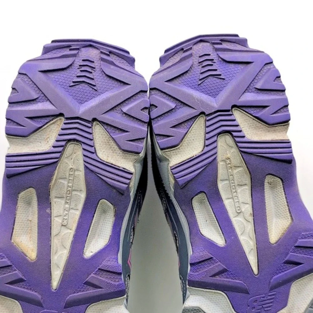 New Balance 412 v2 Shoes Women's 10 Gray Purple‎ Athletic Running Trail Sneakers